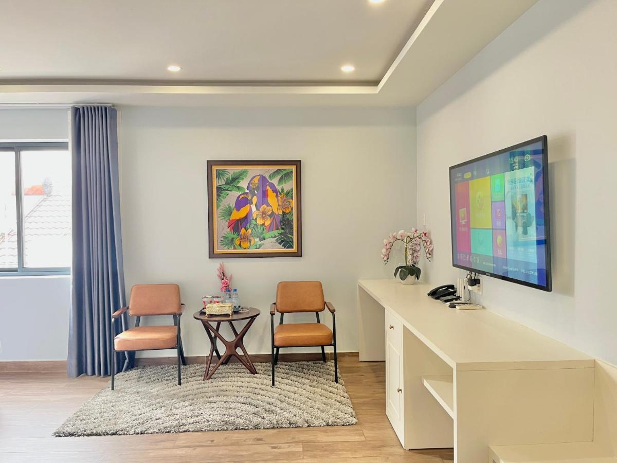 Ballantine Hotel مدينة هوشي منه المظهر الخارجي الصورة